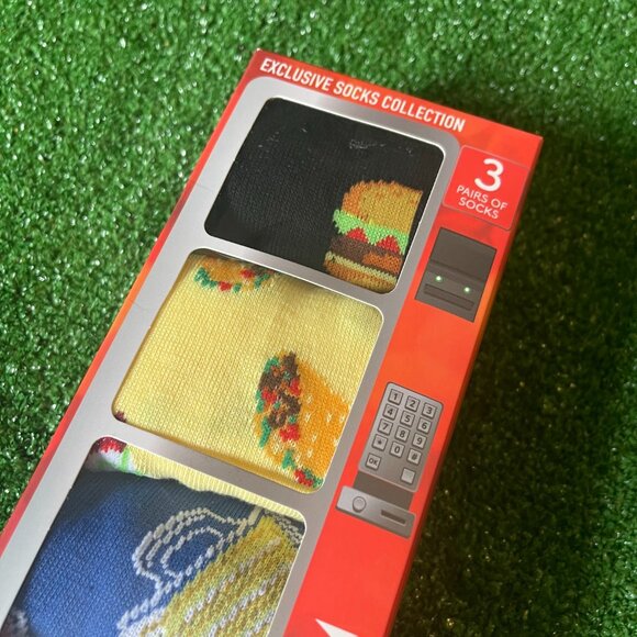 Into Socks Vending Machine Novelty 3 Pairs Pack Gift Box Socks Size 7-12 NEW - Picture 14 of 16